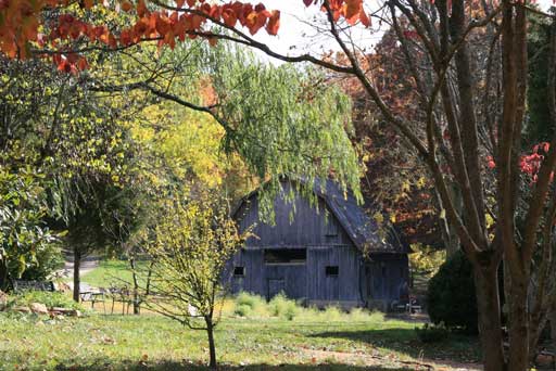 http://gladheartfarm.org/images/barn-in-fall.jpg